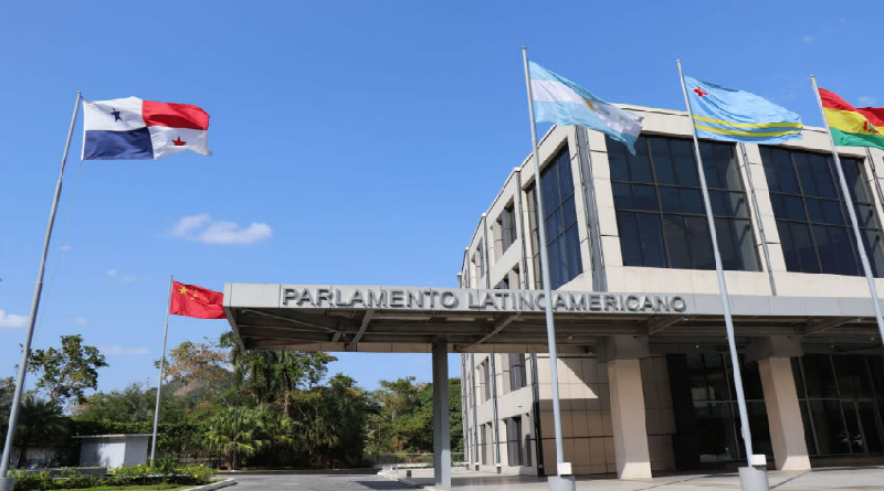 Venezuela plantea en el Parlatino la unidad del continente para enfrentar problemáticas