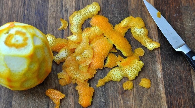 Estudian la piel de la naranja para crear biocombustible
