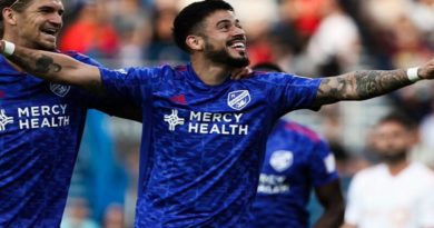 Junior Moreno marca un doblete y rescata al Cincinnati de una derrota