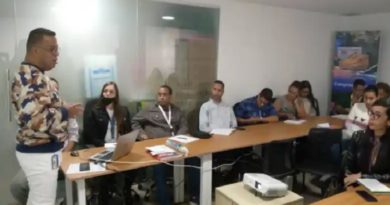 Trabajadores del Ministerio de Comercio Nacional reciben inducción sobre bienes públicos