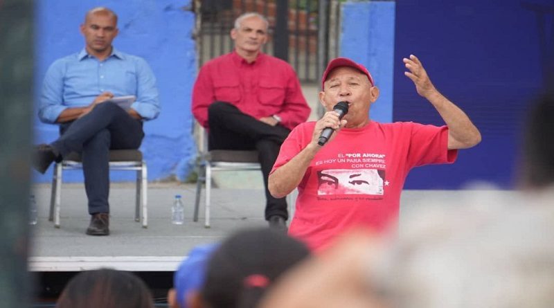 Comuneras y comuneros rinden tributo al Comandante Hugo Chávez