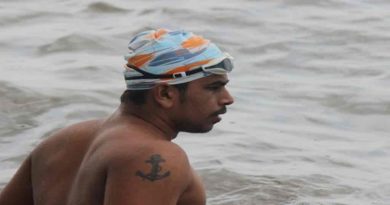 Nadador indio Prabhat Koli atleta más joven en completar desafío de los Siete Océanos