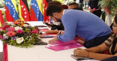 Impulsan proyecto de la Ley de Emprendimiento estadal en Los Teques estado Miranda