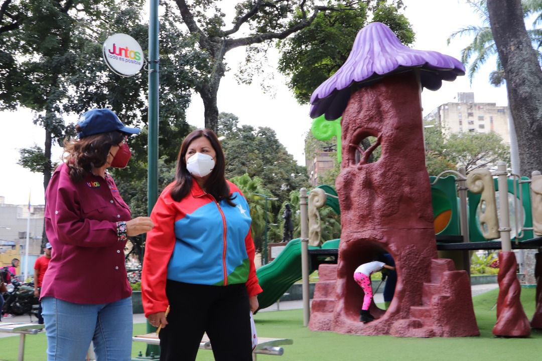 Alcaldía de Caracas entrega espacios recuperados para la ciudadanía