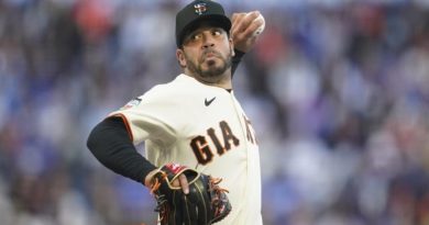 José Álvarez firma acuerdo para jugar con los Tigres de Detroit