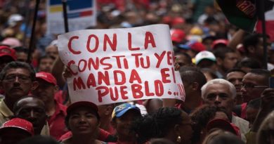 Ministro Menéndez: El Comandante Chávez cumplió su palabra al llamar al proceso constituyente