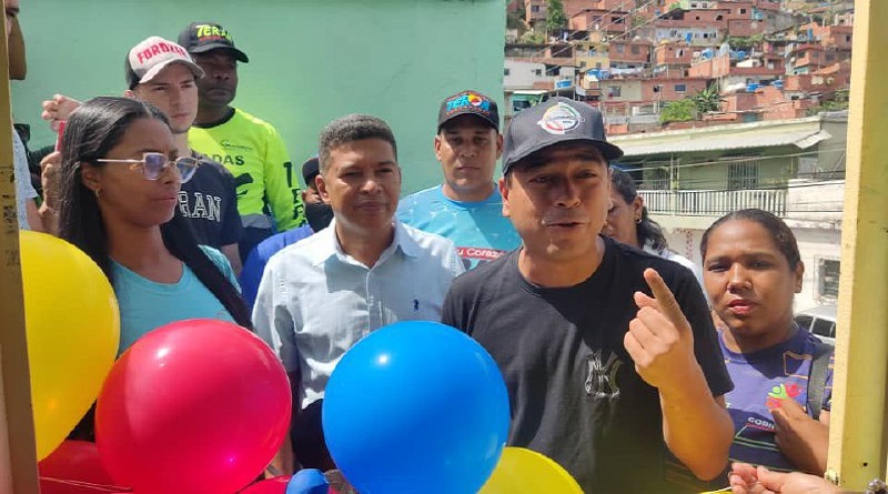 Rehabilitan preescolar Rafael Martínez Salas en Canaima estado La Guaira
