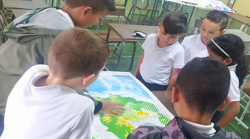 Actividad El Esequibo es Nuestro se desarrolla en U. E. N. José de Jesús Arocha en Petare