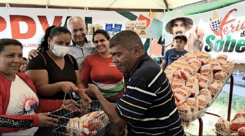 Favorecidas familias con distribución de alimentos en Portuguesa