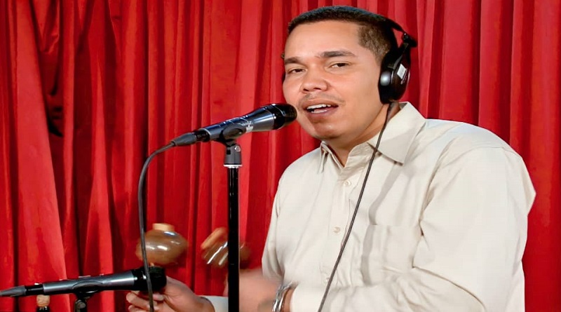 Anthony Matos deleitó con expresiones folclóricas en Canal Cultura Venezuela