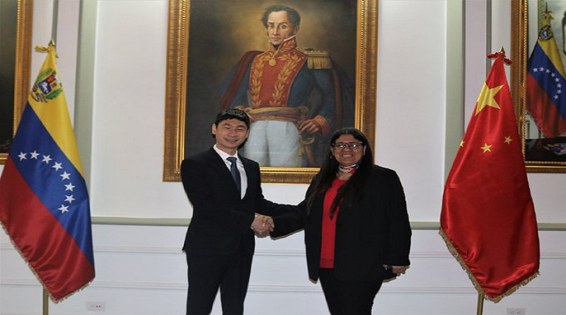 Arriba a Caracas nuevo embajador designado de China, Lan Hu