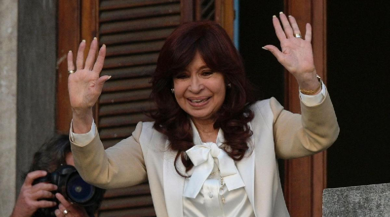 Organizaciones sociales rechazan persecución a Cristina Fernández