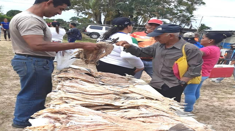 Feria del Campo Soberano distribuye proteína a más de seis mil familias del estado Bolívar