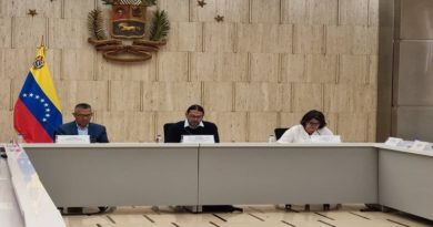 Movimiento Poético capítulo América defiende principios de soberanía y cultura de los pueblos