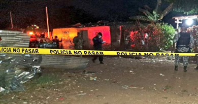 Cuatro personas fallecen por explosión en cohetería en El Salvador