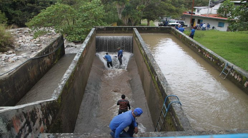 En Mérida realizan trabajos para la reactivación del sistema de agua potable