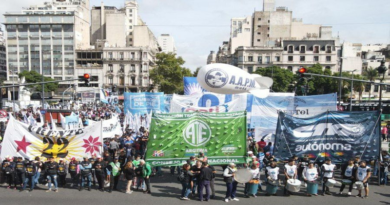 Trabajadores argentinos realizan paro contra políticas del FMI