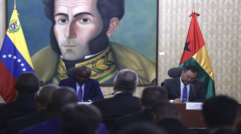 Venezuela y Guinea-Bissau amplían cooperación en áreas estratégicas