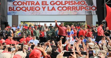 Presidente Maduro se suma a la gran marcha “Abril del glorioso insurgir cívico-militar”