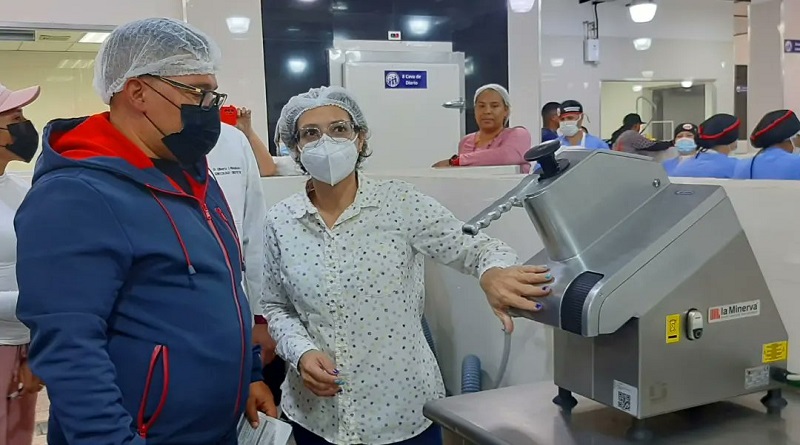 Bricomiles rehabilitan comedor del Hospital Miguel Pérez Carreño de Caracas