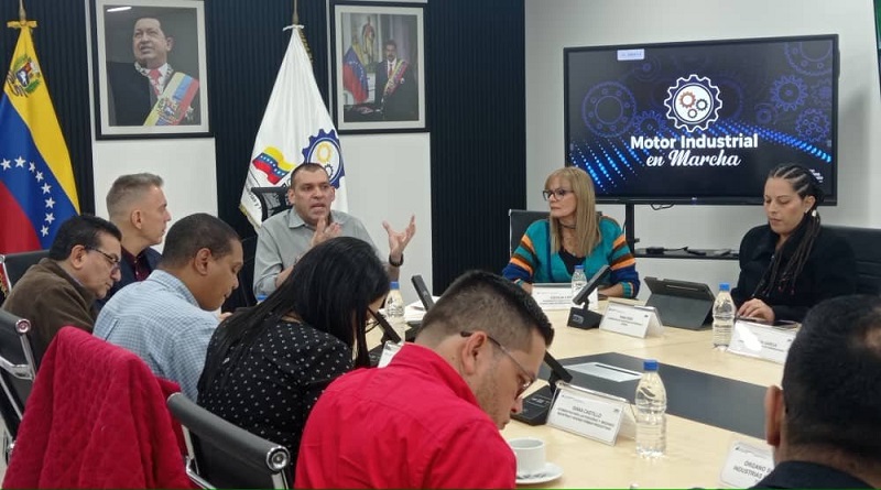 Ministerio de Industrias impulsa Mesa Nacional de Producción