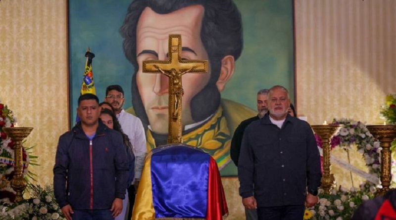 Dirección nacional del PSUV rindió honores en Capilla Ardiente a Tibisay Lucena