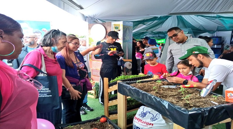 Minppau promueve una nueva cultura de consumo y producción de alimentos