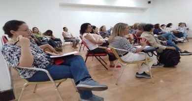 Artistas realizan encuentro preparatorio para la exposición “Contemporáneas en el MBA”