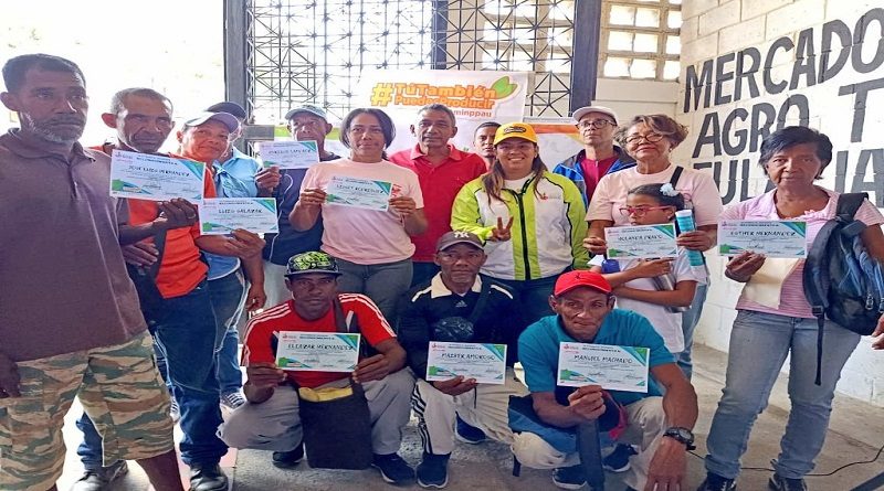 Carnetizan a más de 100 productores del municipio Eulalia Buroz en Miranda