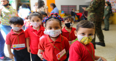 Reinauguran Centro de Educacion Inicial Jose Angel Lamas en Caracas