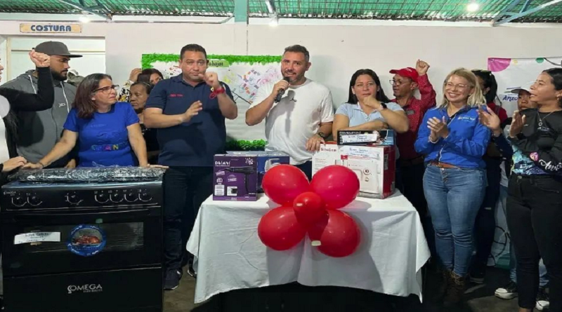 Despliegan atención en emprendimiento y servicios públicos en Anzoátegui