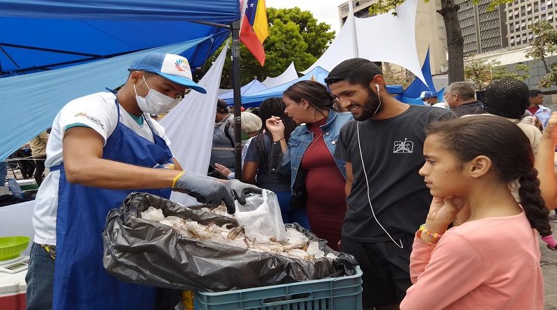 Feria del Cardumen supera a la fecha de más de 1.300 toneladas de proteína pesquera entregadas al pueblo