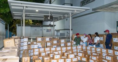 Distribuyen más de 72 mil insumos médicos en Caracas