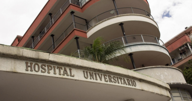 Hospital Universitario de Caracas suma 100 implantes de cateterismo cardíaco en 2023