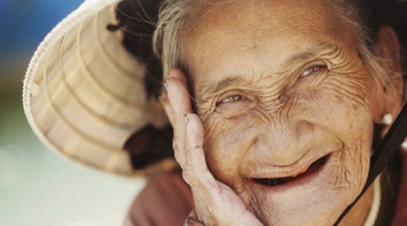 Científicos pronostican que en 2060 el ser humano podrá alcanzar 150 años de vida