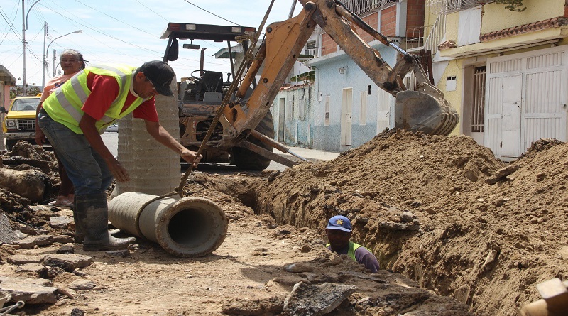 Sustituyen colectores de agua servida en municipio Girardot