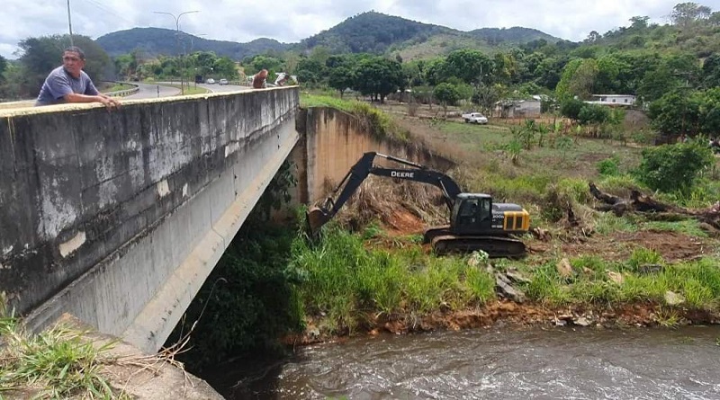 Inicia Plan Especial de Saneamiento y Limpieza del río Yocoima en Bolívar