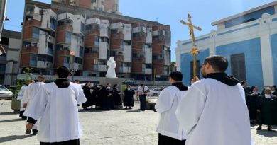 Restauran paseo Madre María de San José en Maracay