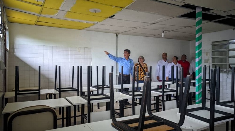 Supervisan futura sede la Universidad de la Salud en Amazonas
