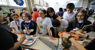 Estudiantes visitan la Facultad de Ciencias de la Universidad Central de Venezuela