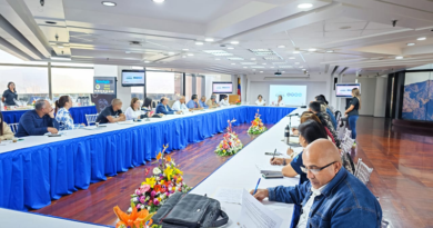 Evalúan planes del Sistema de Salud Público Nacional
