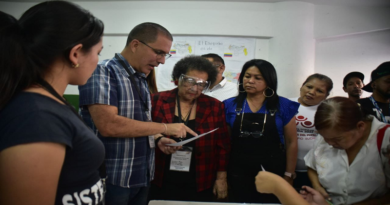 Pueblo mirandino ejerce derecho al voto en 1.708 centros electorales