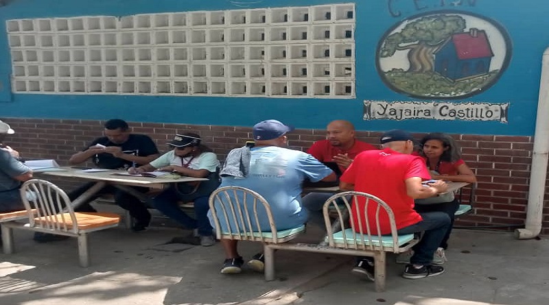 Cantv instala Punto de Atención Itinerante en La Guaira