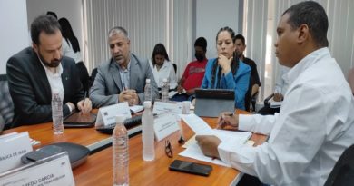 Autoridades de Venezuela e Irán se reúnen para establecer acuerdos en materia automotriz