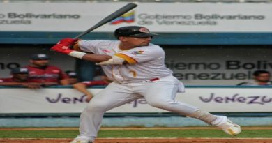 Guerreros vence en extrainning 5-4 a Marineros