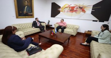 Venezuela y Honduras fortalecen lazos para el desarrollo económico mutuo