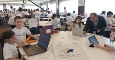 Líbano logra nuevo récord en instalación y programación de robots