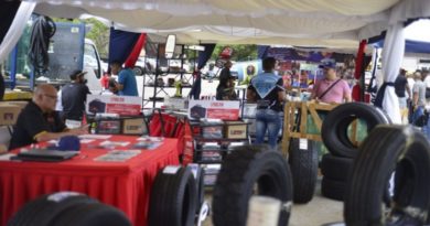 Transportistas de Santa Teresa del Tuy adquieren insumos a precios económicos
