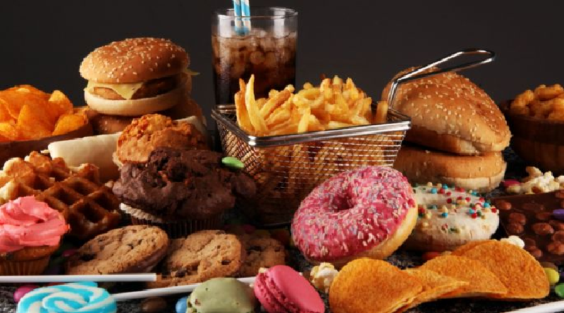 Expertos advierten que consumir alimentos ultraprocesados podría aumentar la ansiedad