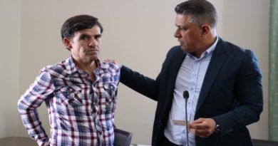 Otorgada cédula de identidad a primer refugiado en Venezuela